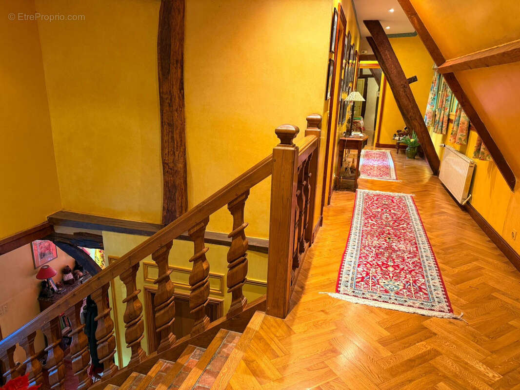 Maison à CORMEILLES