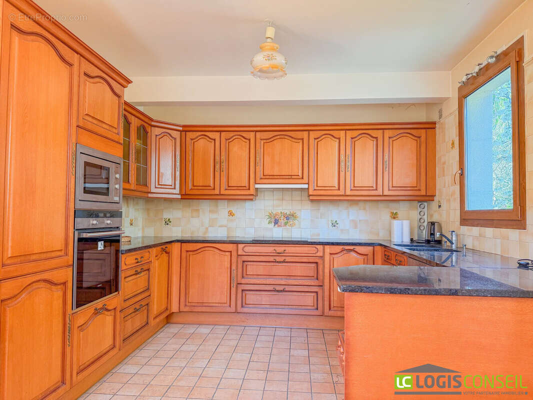 Appartement à FONTENAY-AUX-ROSES