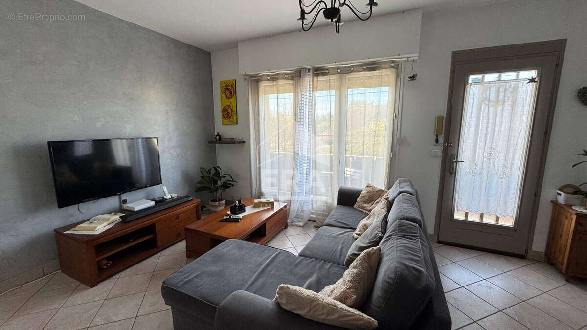 Appartement à PONTAULT-COMBAULT