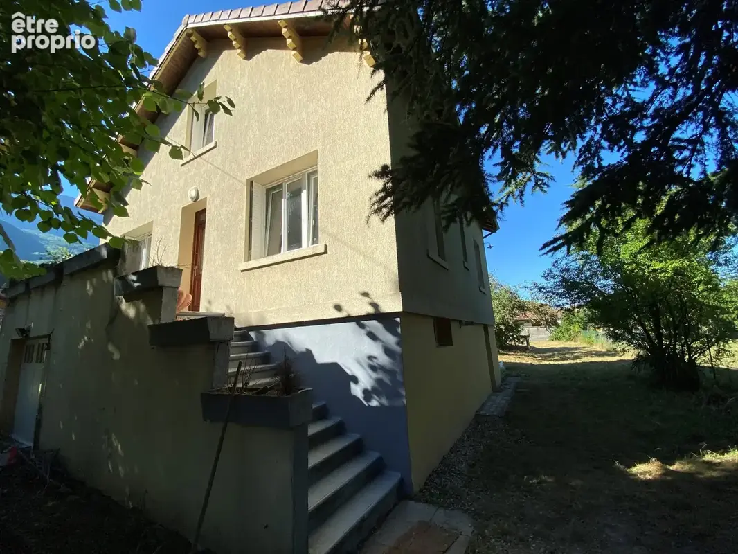 Maison à CLAIX