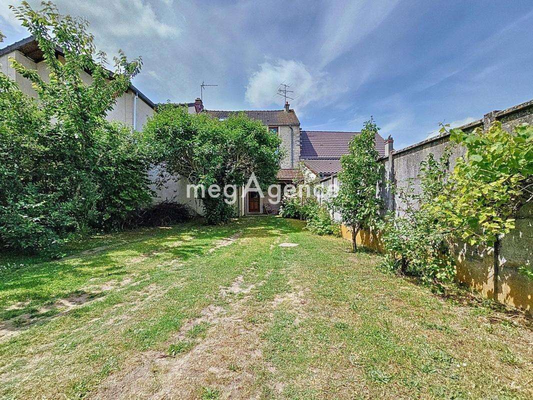 Maison familiale 4 chambres 135 m² caves et jardin - photo 13