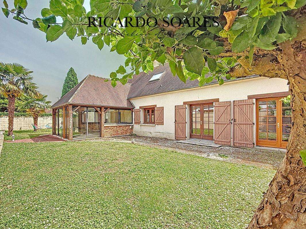 Maison à PONT-SAINTE-MAXENCE