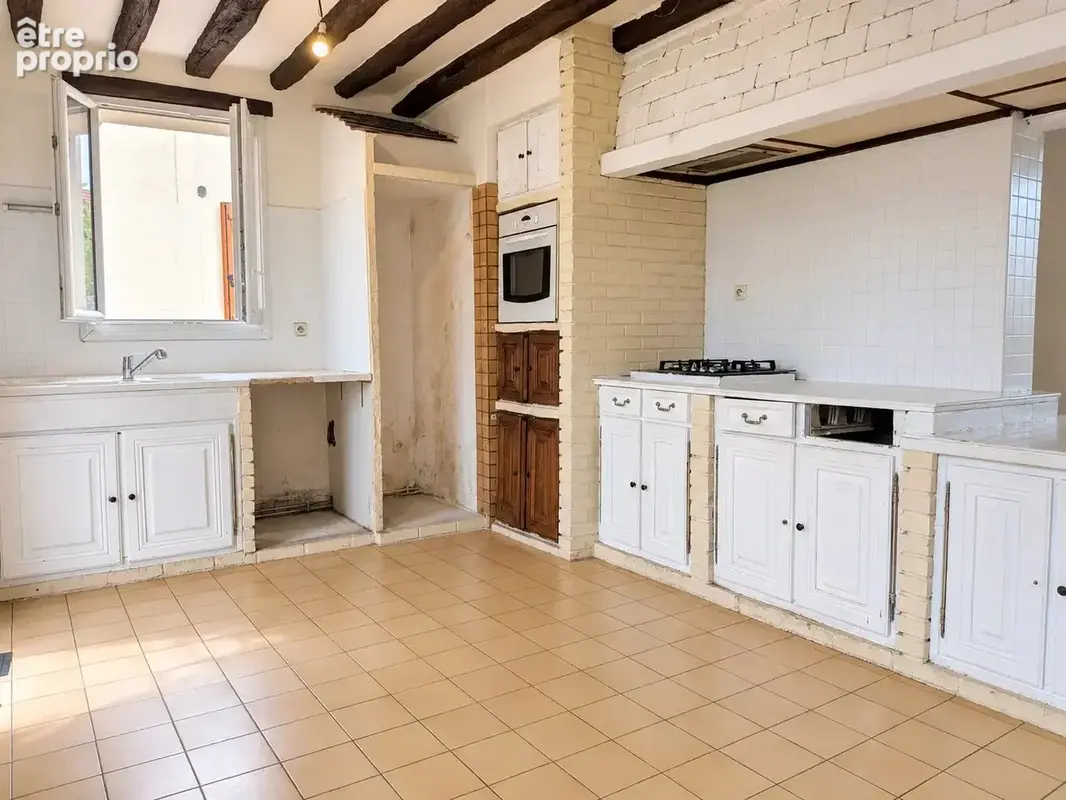 Maison d'habitation de 170 m2 - 4 Chambres - photo 4