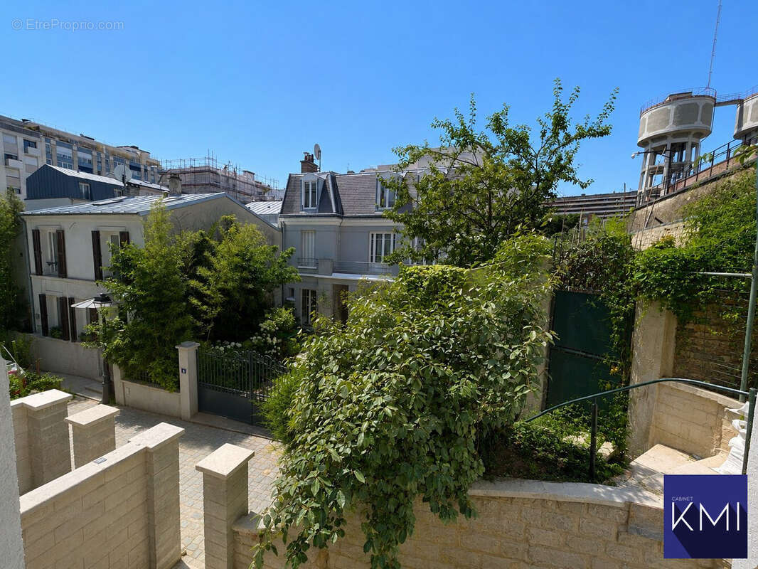 Appartement à PARIS-20E