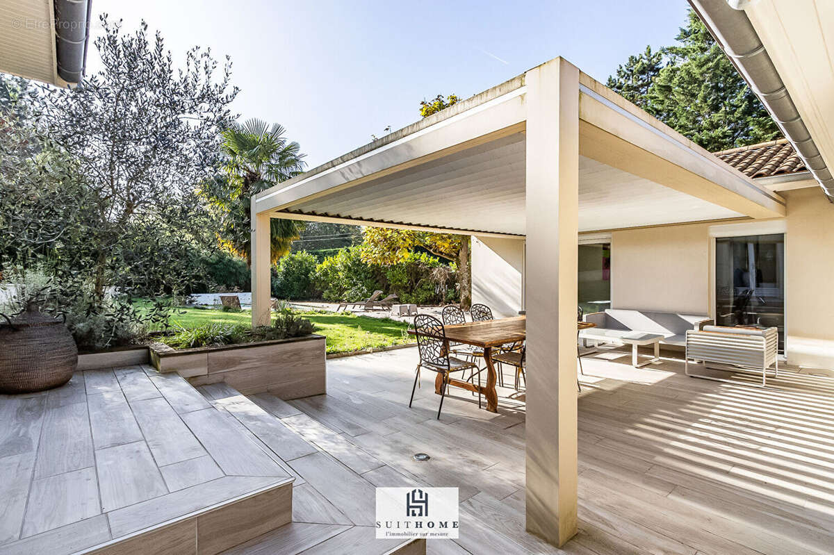 Maison à SAINT-DIDIER-AU-MONT-D'OR