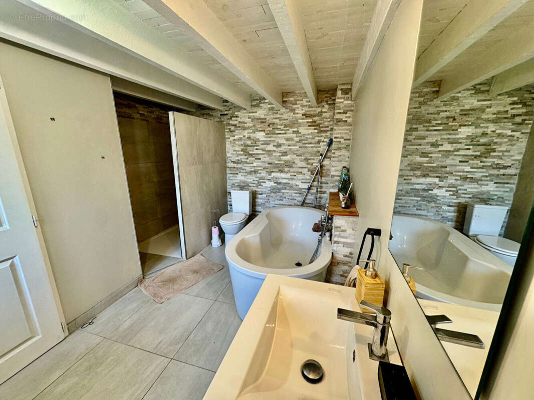 Maison à CLERMONT-FERRAND