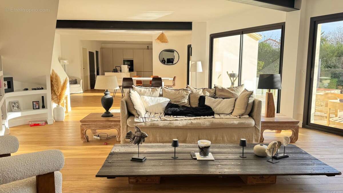 Maison à LA ROCHELLE