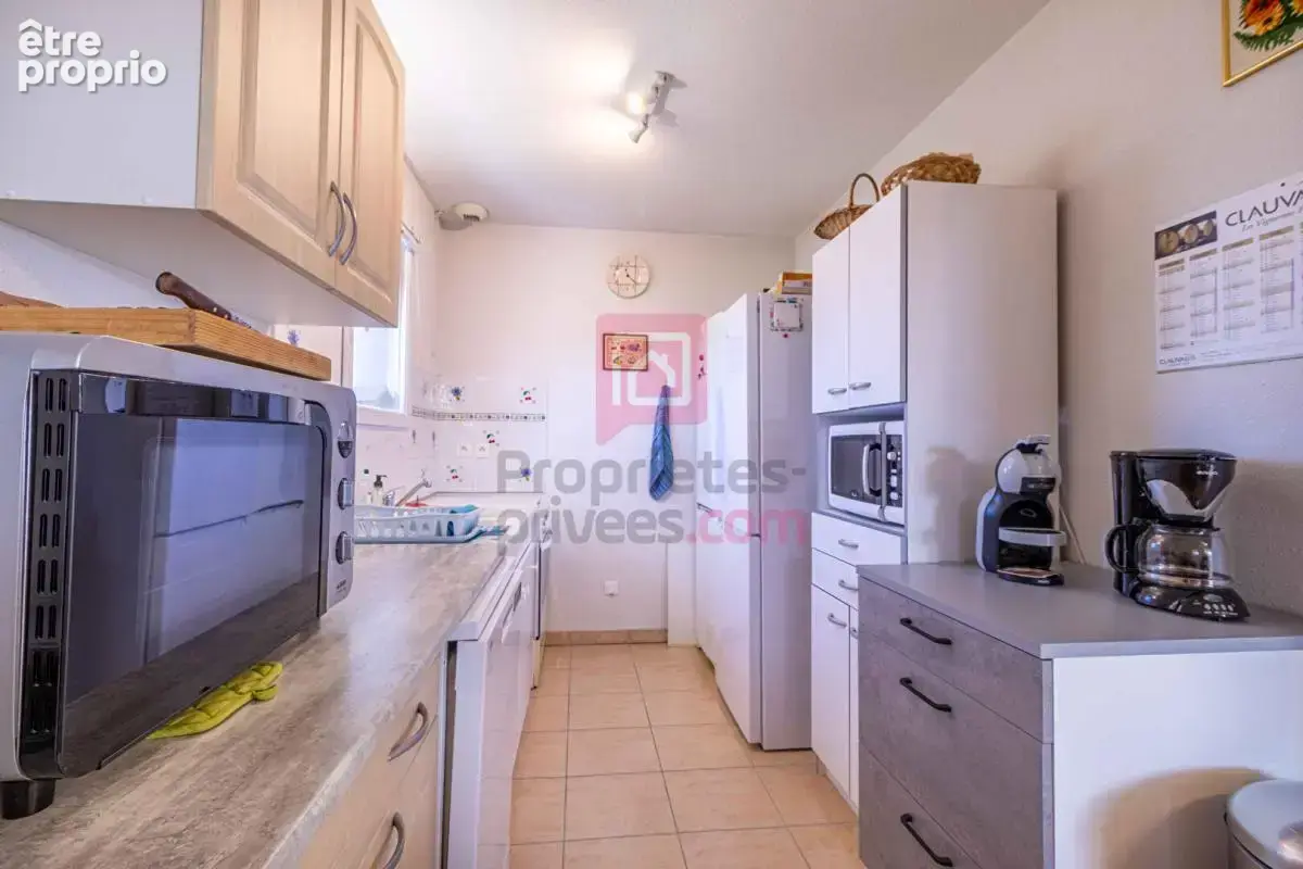 INVESTISSEURS- appt T3  67.32 m2 avec terrasse 14 m2, garage, parking. loué - photo 14