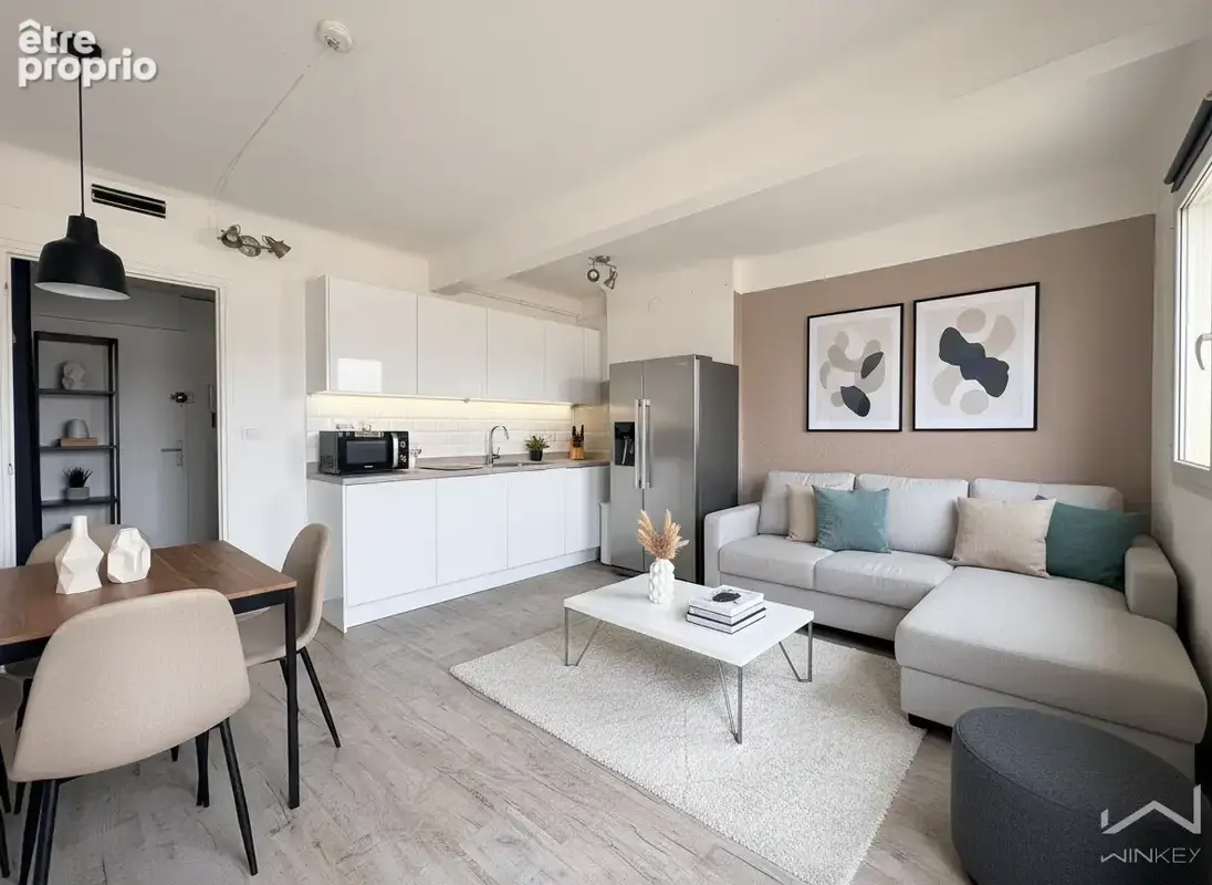 Studio lumineux - dernier étage vue dégagée château de Cagnes - photo 2