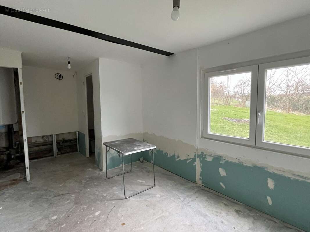 Maison 68 m² à Champvoisy  - photo 4