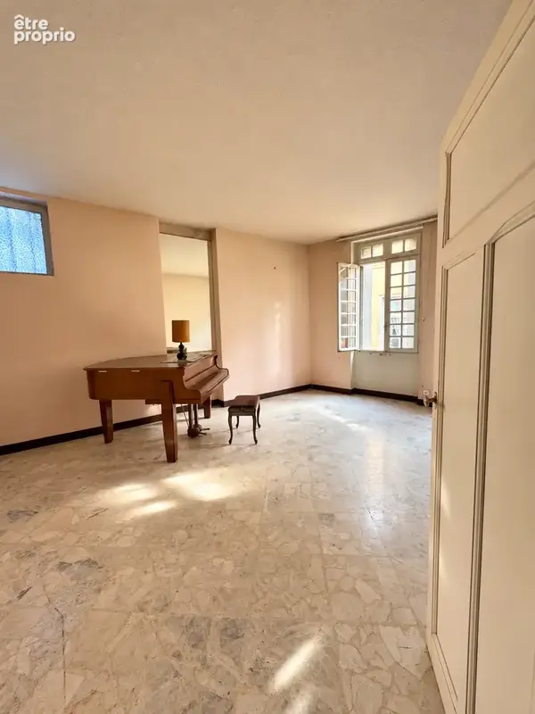 Appartement 5 pièces avec cave plein cœur du centre - photo 6