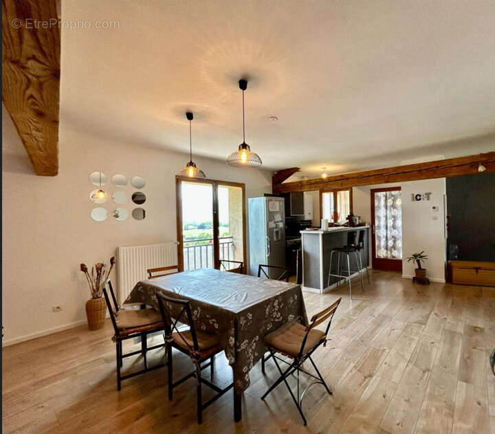 Appartement à TULLINS