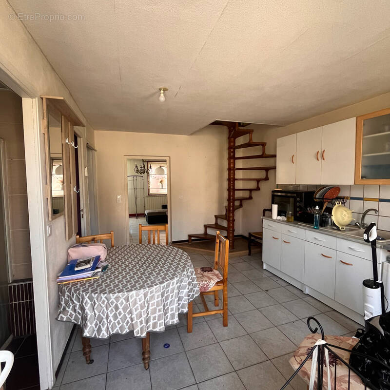 Maison à YZEURE