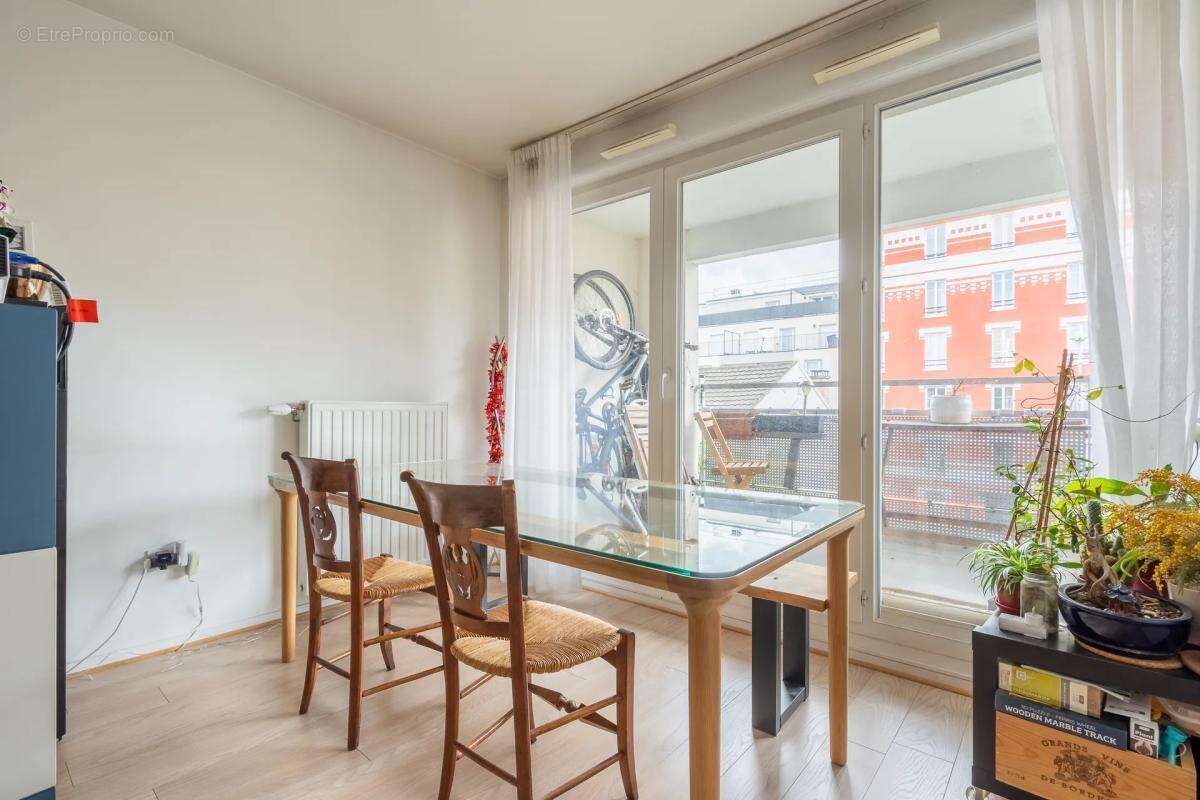 Appartement à BONDY