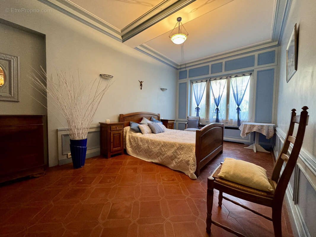 Maison à LA LONDE-LES-MAURES