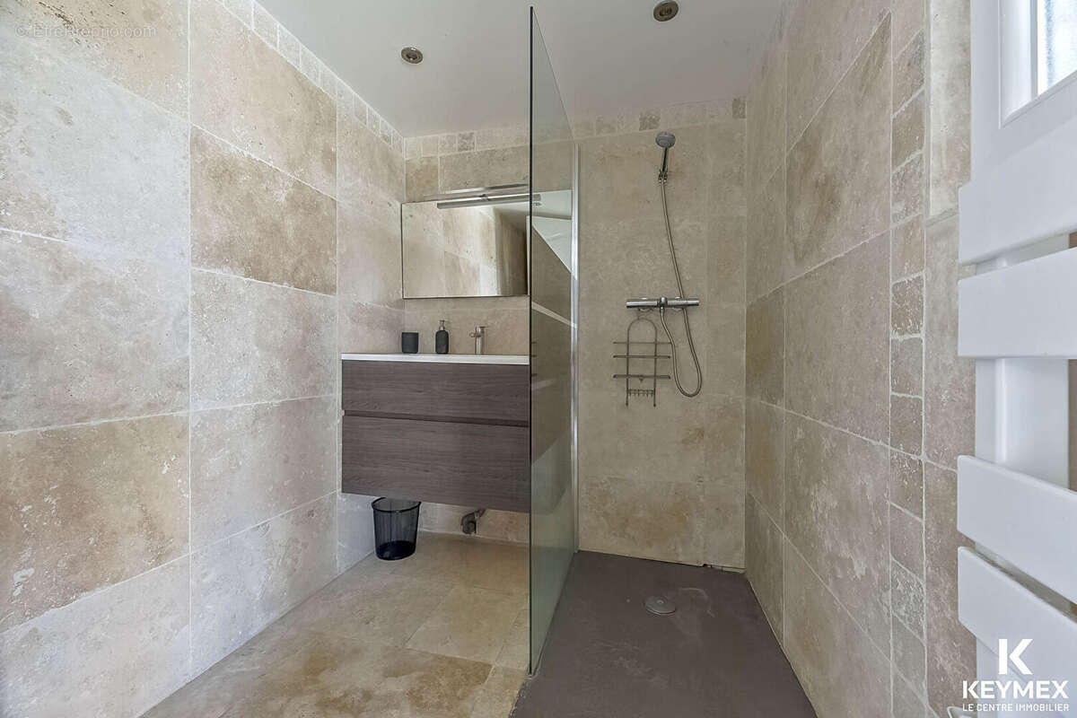 Maison à LA FRETTE-SUR-SEINE