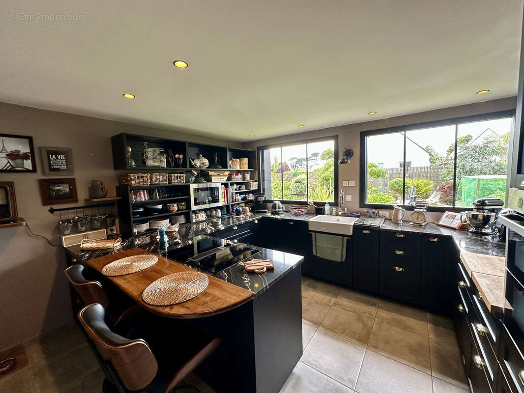 Maison à PLOUGRESCANT