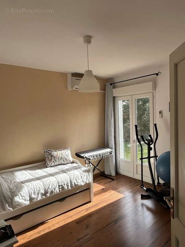 Maison à ORTHOUX-SERIGNAC-QUILHAN