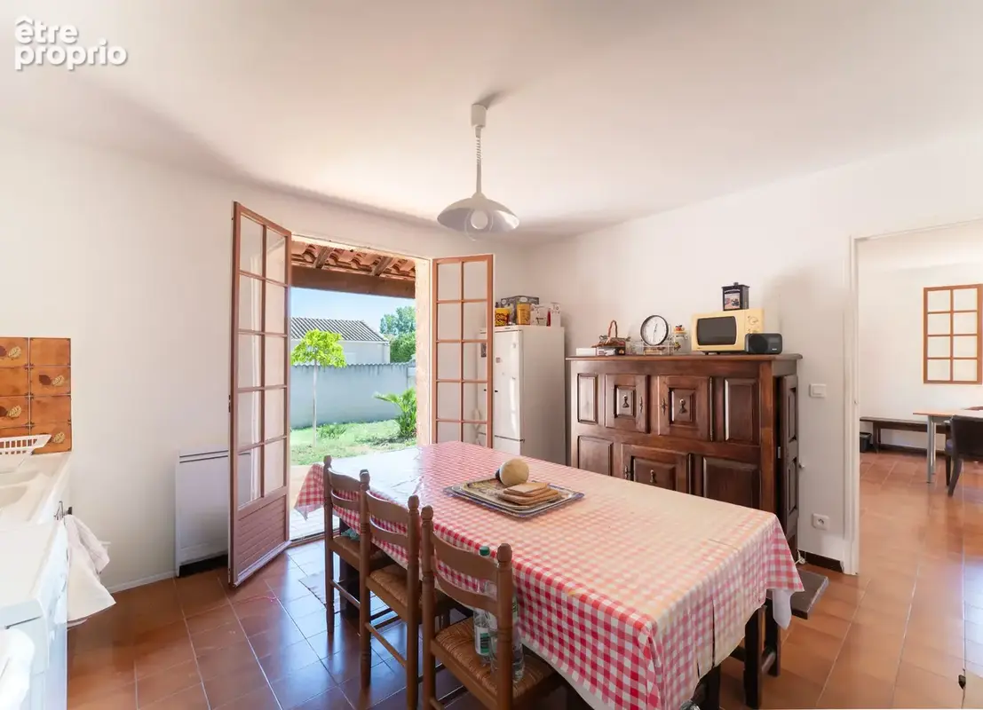 Lunel nord   villa de plain-pied, piscine & 1 048 m2 de terrain constructible - photo 16