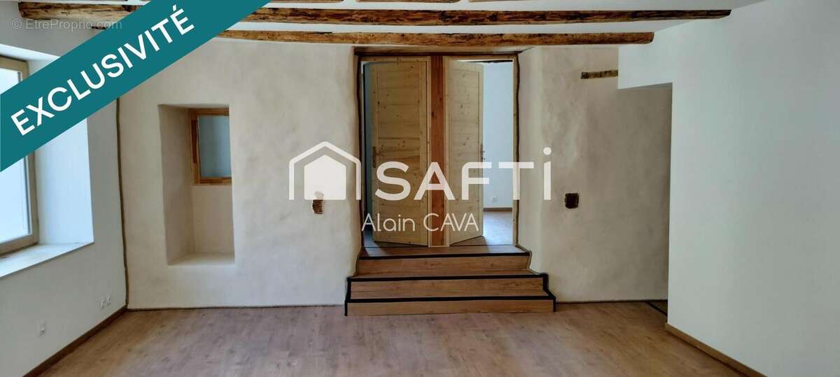 Appartement 49 m² à Seyne  - photo 2