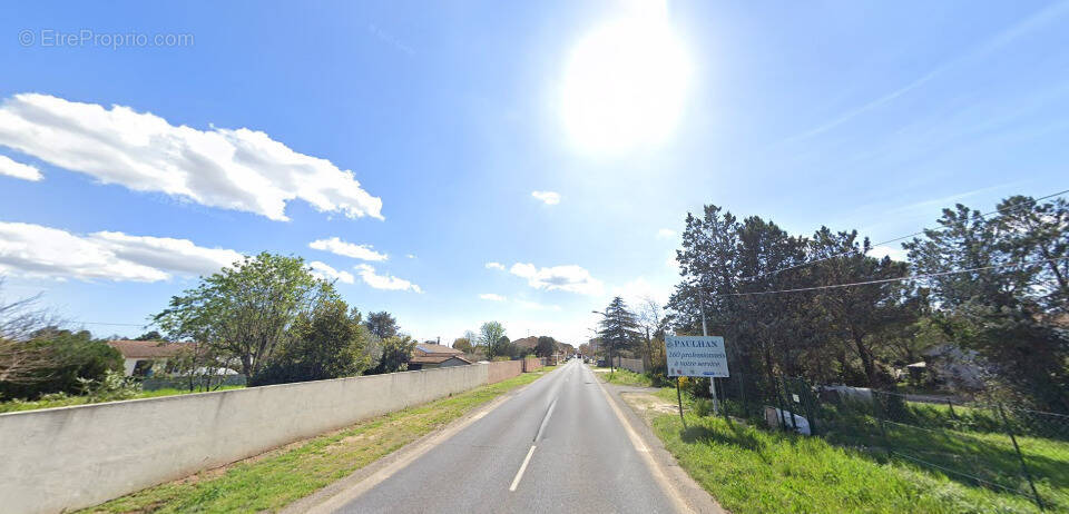Photo Terrain à Paulhan au prix de 116 000€