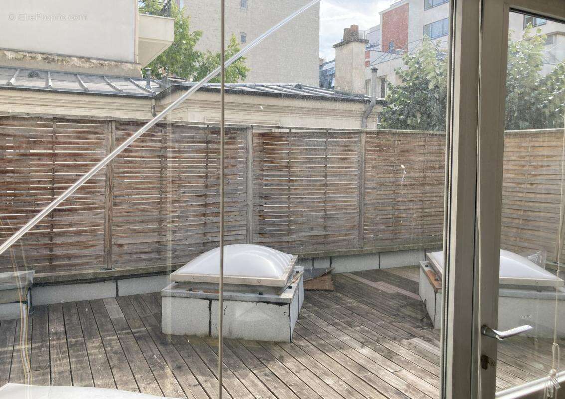 Commerce à LEVALLOIS-PERRET