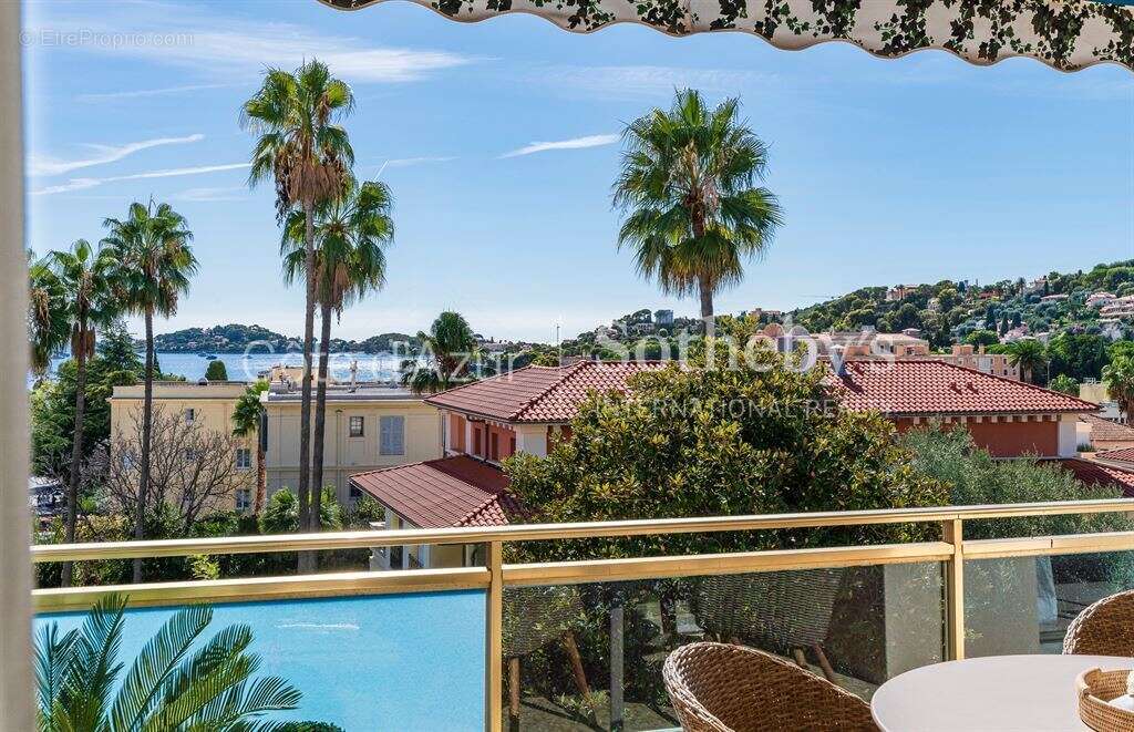 Appartement à BEAULIEU-SUR-MER