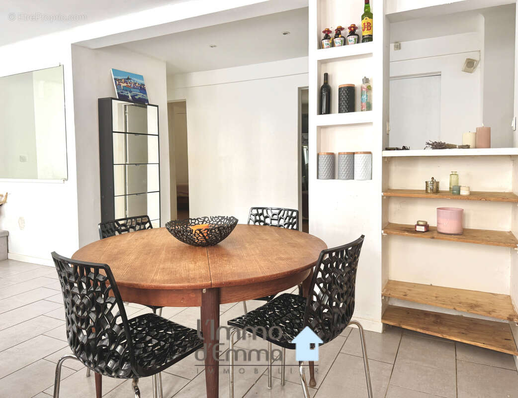 Appartement à MARSEILLE-8E