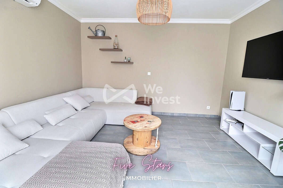 Maison 145 m² à Dommary-Baroncourt  - photo 7