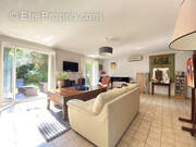 Maison à CHENNEVIERES-SUR-MARNE