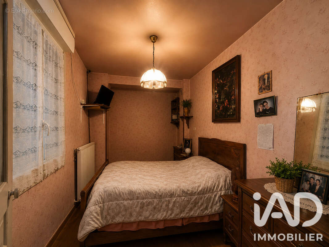 Maison 71 m² à Espalion  - photo 2