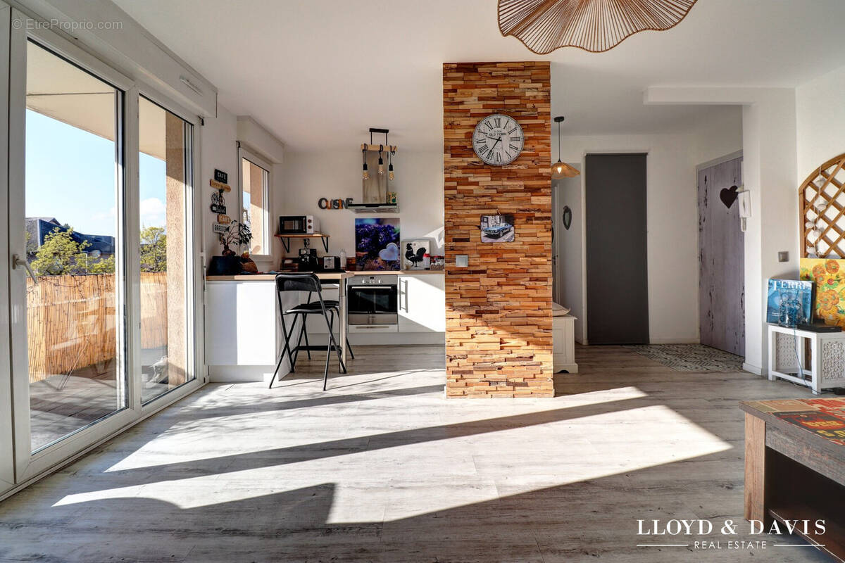 Appartement à SAINT-ALBAN-LEYSSE