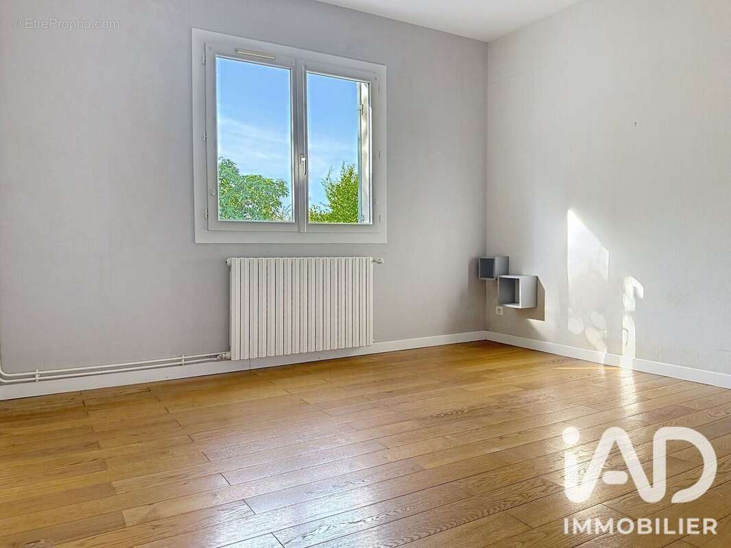 Maison 126 m² à Saint-Gervais  - photo 3