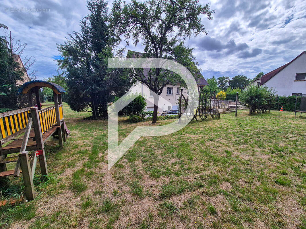 Maison à BOISSETTES