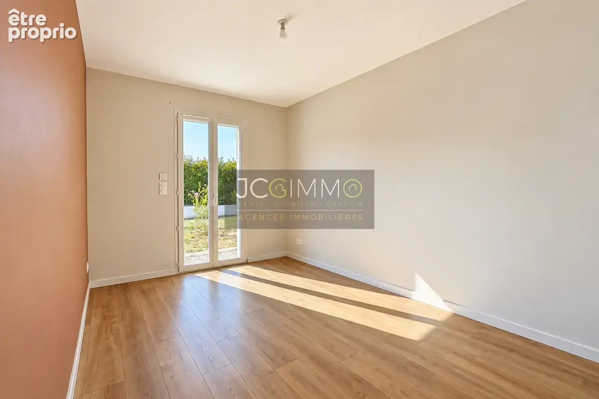 Villa T4 de 2022 avec garage, piscine et jardin - photo 14