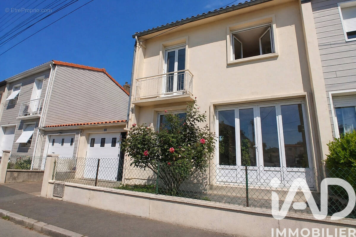 Photo 1 - Maison à LA ROCHE-SUR-YON