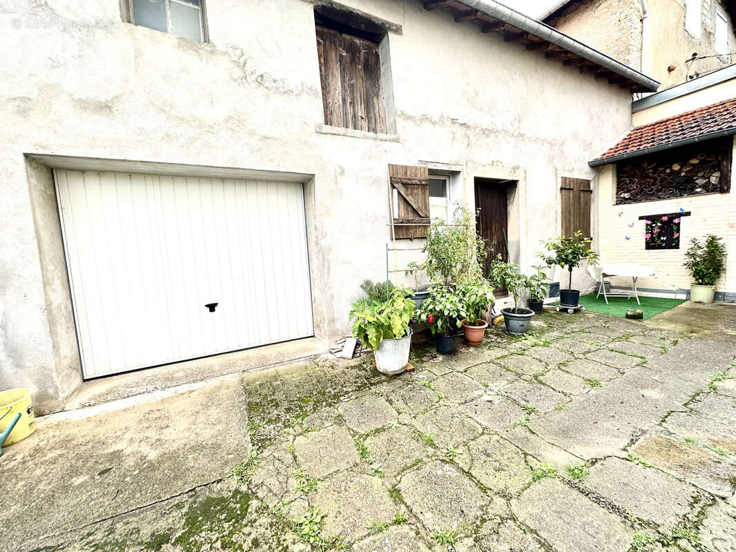 Maison à EINVILLE-AU-JARD