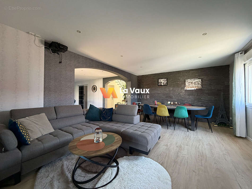 Maison à BOUXIERES-AUX-DAMES