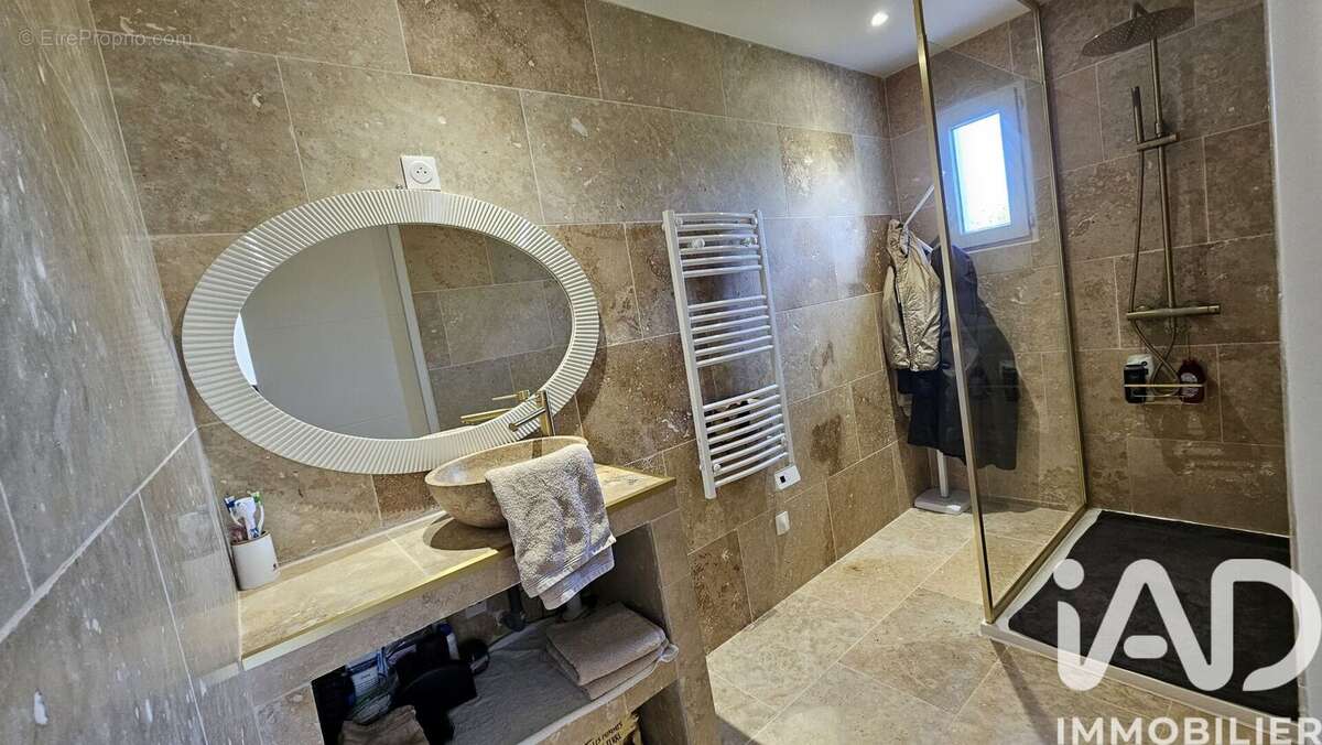 Photo 9 - Maison à SERGINES