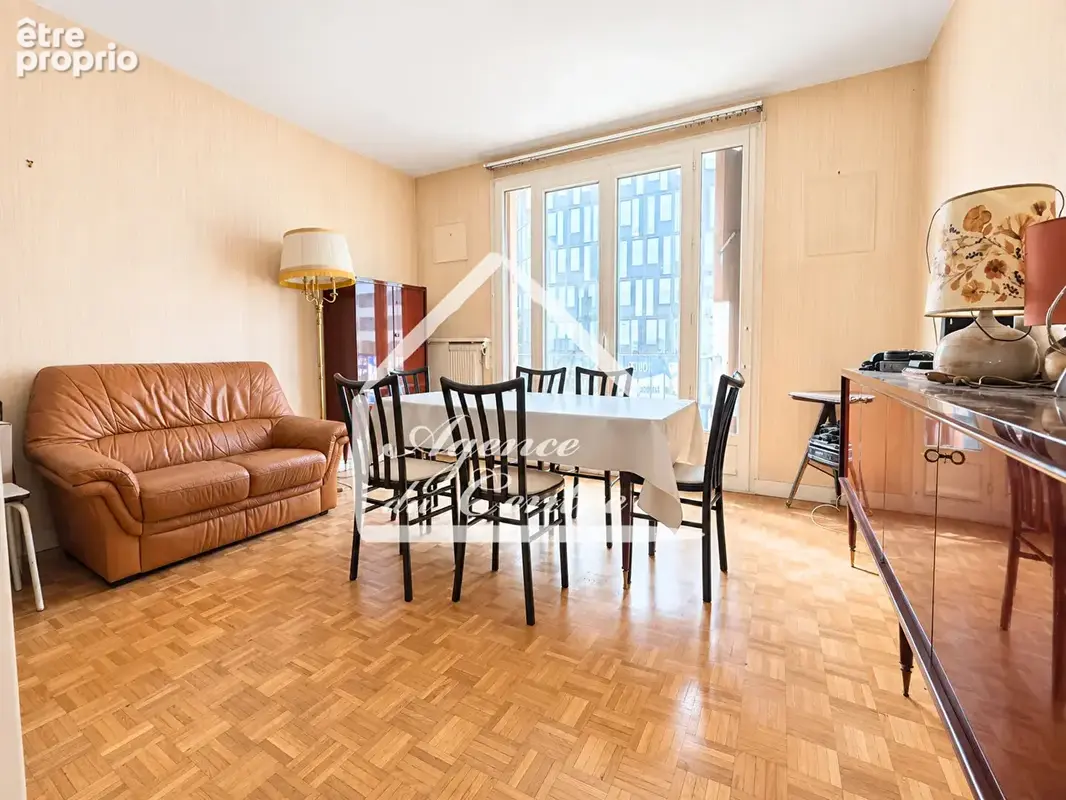 Photo Appartement à Arcueil au prix de 246 000€