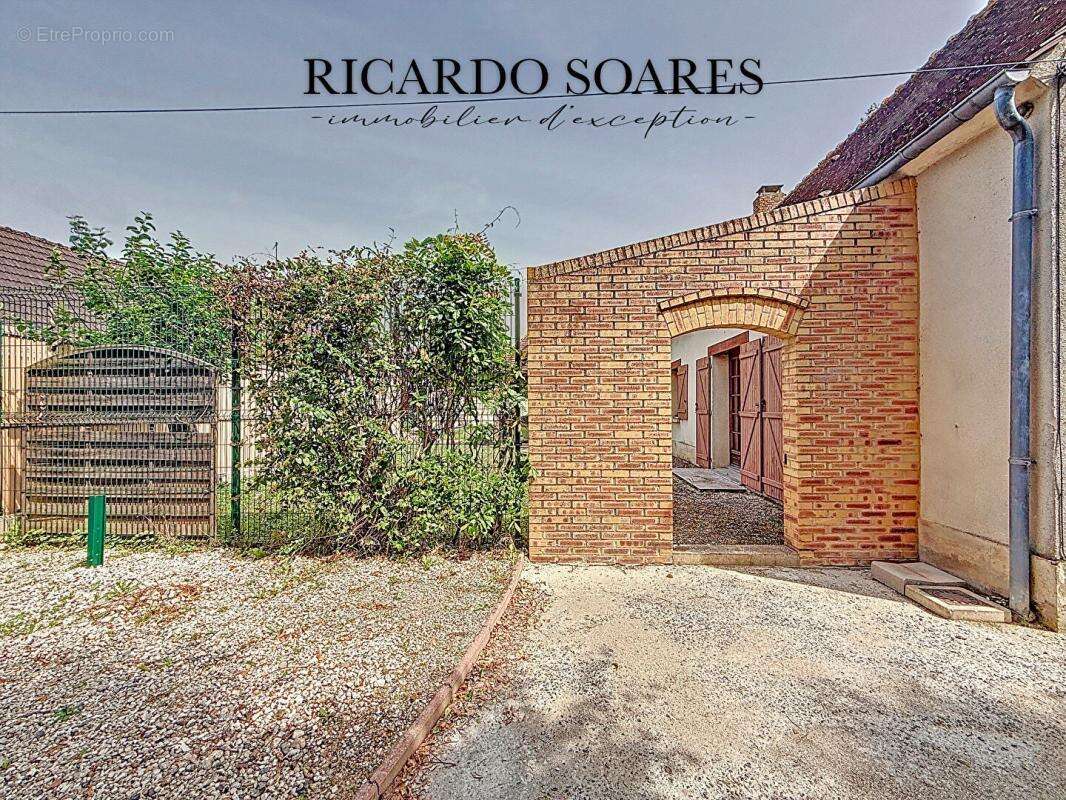 Maison à PONT-SAINTE-MAXENCE