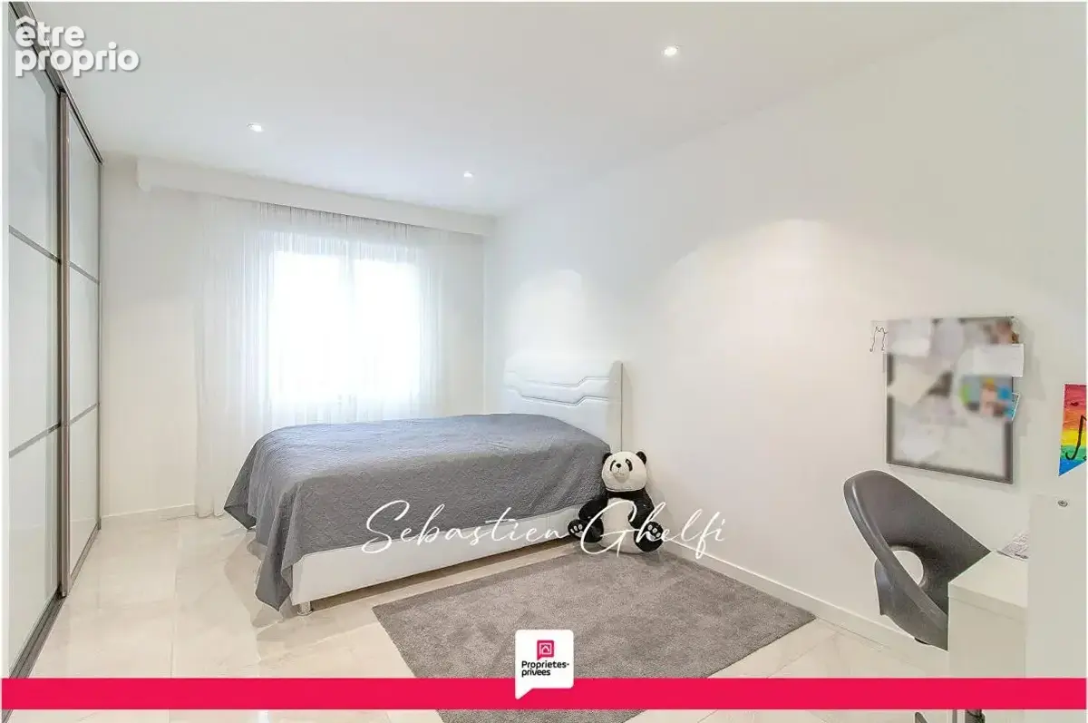 Romorantin-belle maison avec 4 chambres dont 1 suite parentale et garage - photo 8
