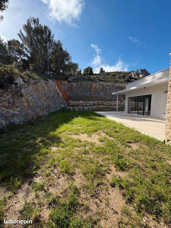 Maison à MARSEILLE-9E