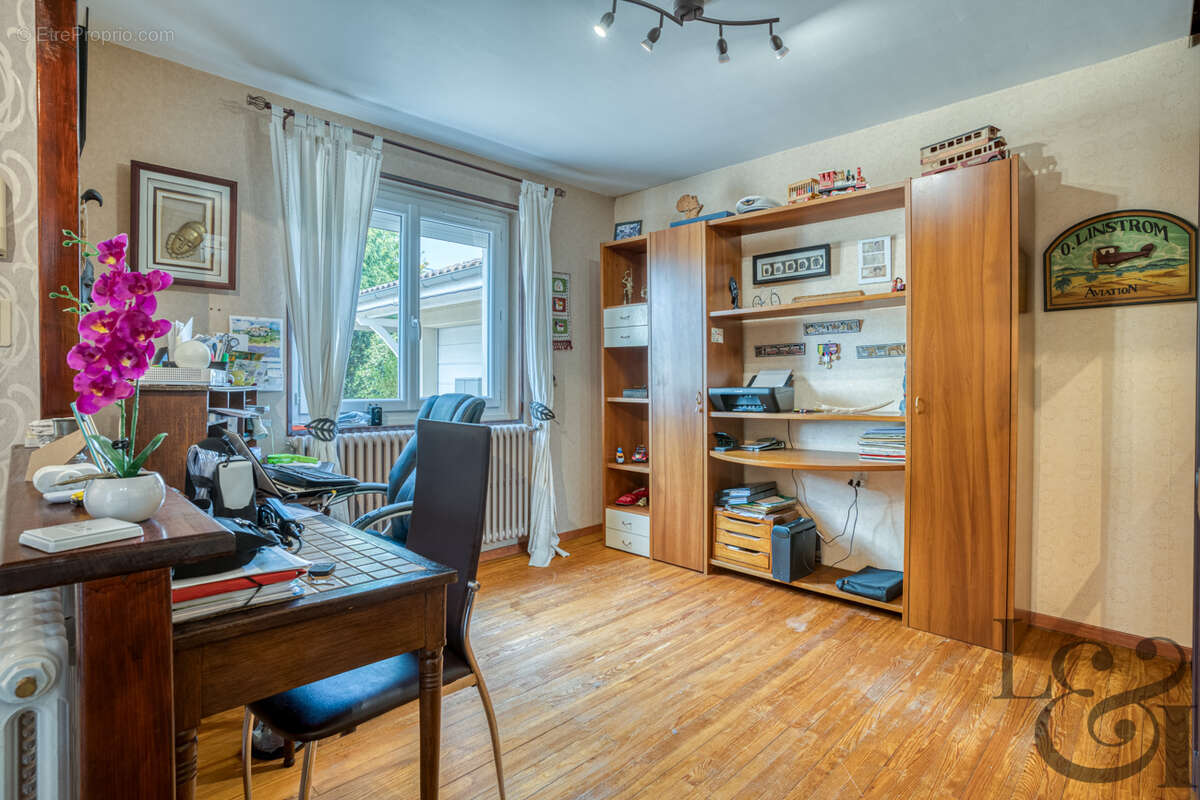 Maison avec dépendance à vendre à Sainte-Livrade-sur-Lot - photo 11