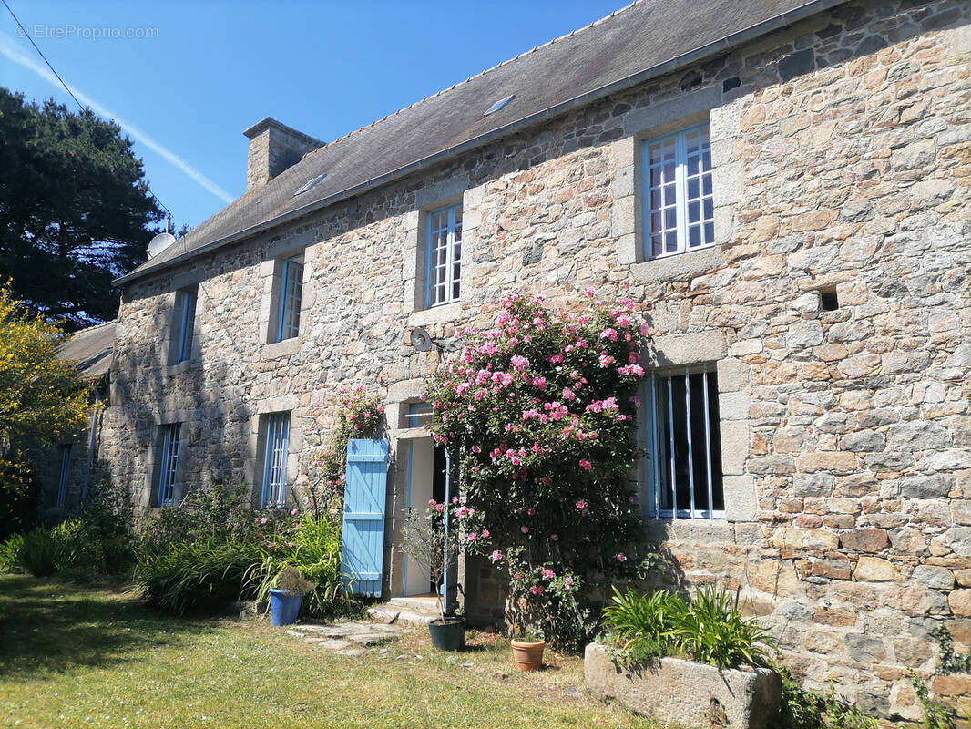 Maison à PLEUBIAN