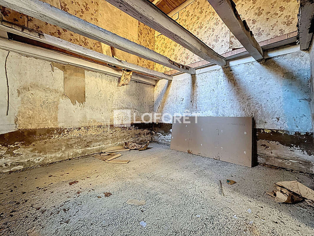 Maison à PREZ-SOUS-LAFAUCHE