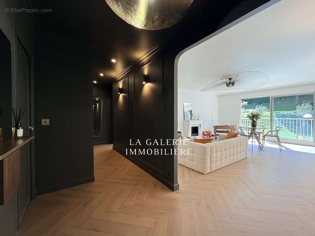Appartement à PUTEAUX