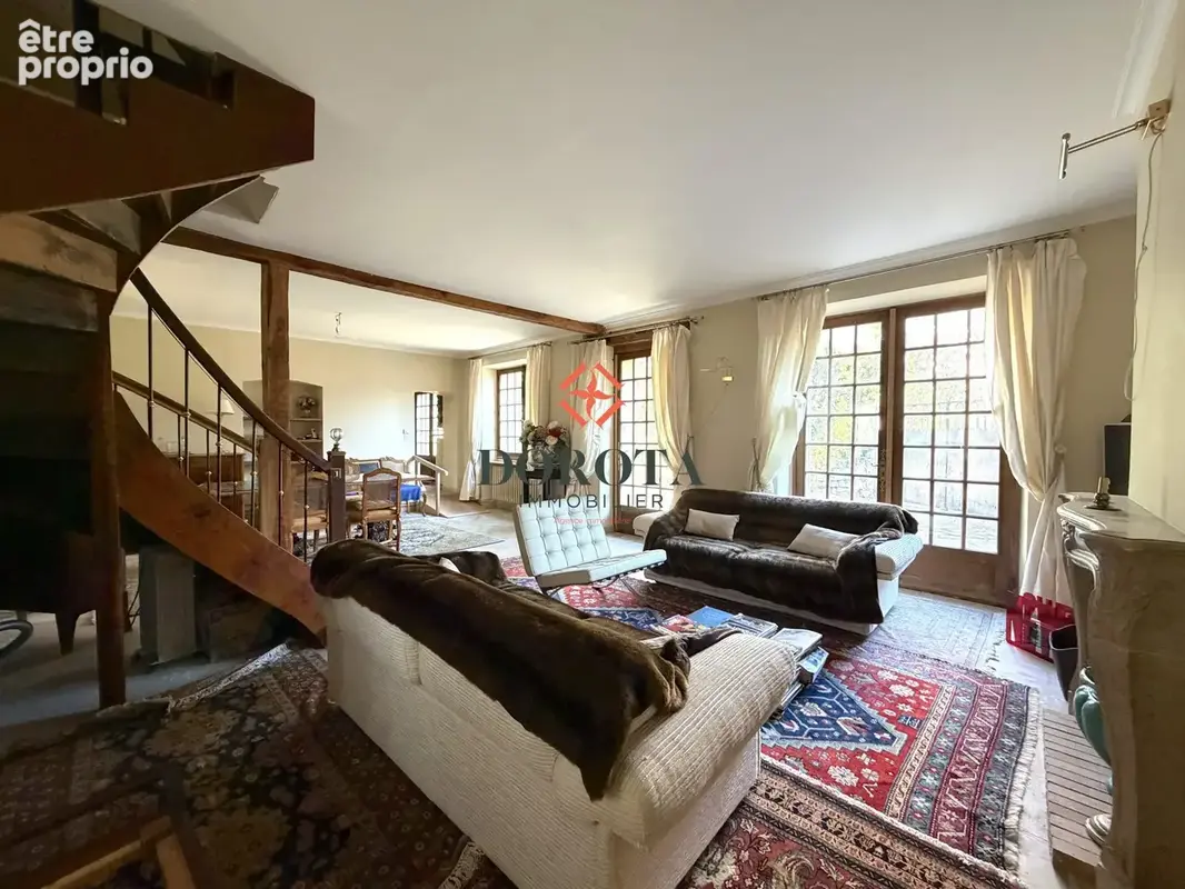 Maison 216 m² à Saint-Martin-D'uriage  - photo 9