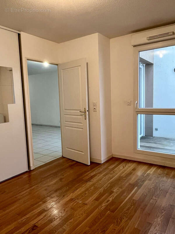 Appartement à LYON-8E