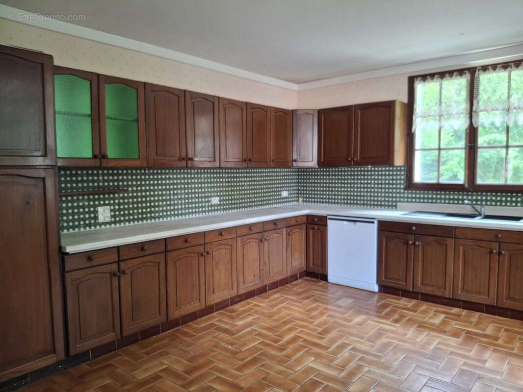 Maison 105 m² à Chasseneuil-Sur-Bonnieure  - photo 8